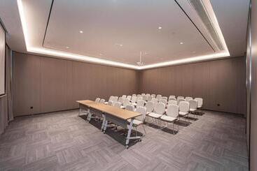 Ji Hotel Yantai Development Zone Housha Plaza