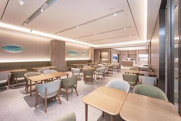 Ji Hotel Yantai Development Zone Housha Plaza