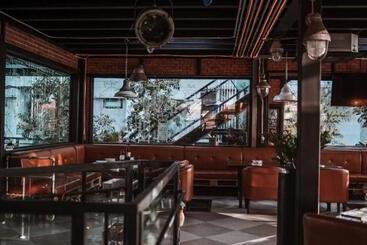 Letana Hotel Samuprakarn