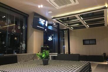 Melodi Hotel Dannok