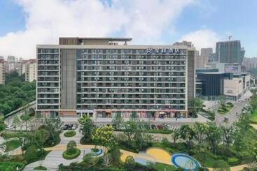 Starway Hotel Ningbo Impression City