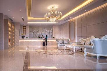 Vienna Hotel Kunming Dian Lake Wanda Plaza