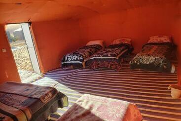 هاستل Mirdane Camp