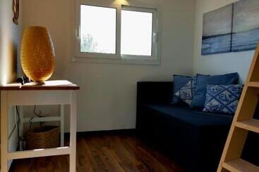 تختخواب و صبحانه Bnb Noto   Charming Tiny House