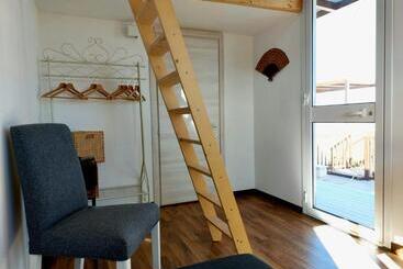 تختخواب و صبحانه Bnb Noto   Charming Tiny House