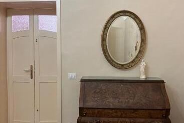 تختخواب و صبحانه Palazzo Prence