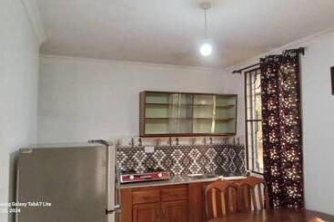 تختخواب و صبحانه Wellness Homestay
