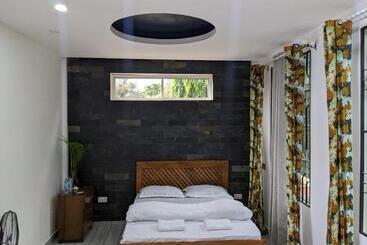 تختخواب و صبحانه Wellness Luxury Accommodation