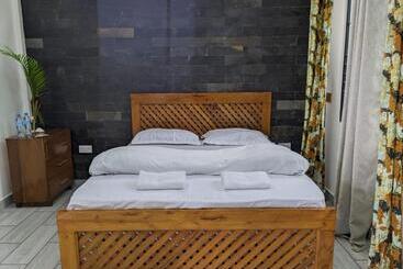 تختخواب و صبحانه Wellness Luxury Accommodation