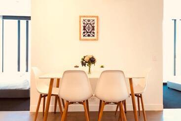 هتل 2br Apt In Melbourne Cbd / Melbourne Uni / Rmit