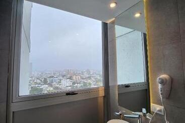 هتل Amerian Rio Cuarto Apart & Suites