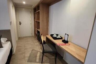هتل Amerian Rio Cuarto Apart & Suites