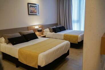 هتل Amerian Rio Cuarto Apart & Suites