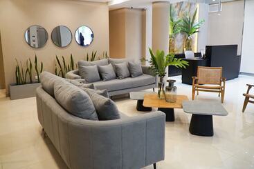 هتل Amerian Rio Cuarto Apart & Suites