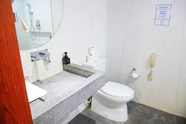 هتل Cheers Social Apartment &