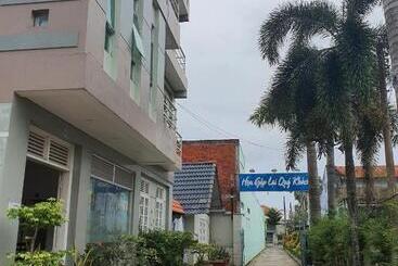 هتل Khách Sạn Trường Thịnh