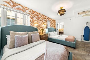 هتل Luxuri Suites 215 In Miami Beach
