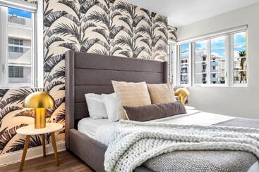 هتل Luxuri Suites 309 In Miami Beach