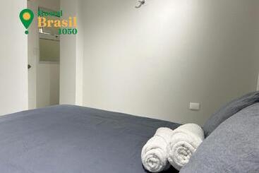پانسیون Hostal Brasil 1050