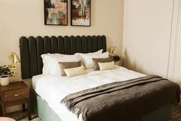 The Hillbrook Hotel & Spa   Sherborne