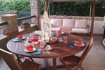 تختخواب و صبحانه Villa Giuliana