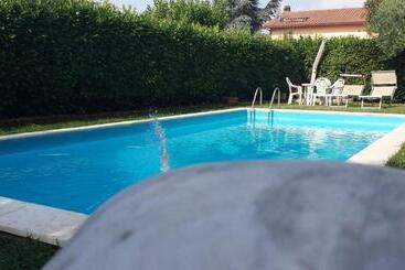 تختخواب و صبحانه Villa Giuliana