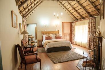پانسیون La La Nathi Country Guesthouse