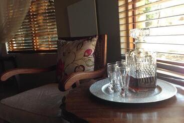 پانسیون La La Nathi Country Guesthouse