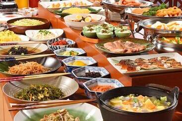 هاستل Royal Hotel Odate