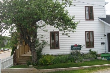 تختخواب و صبحانه Gite Au Vieux Pommier