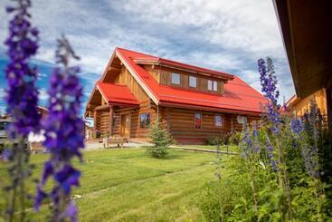 تختخواب و صبحانه Northern Lights Resort & Spa