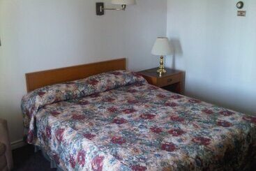 Embassy Motel