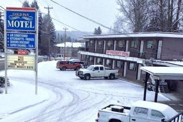 Gold Pan Motel