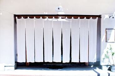 Hostel Saruya