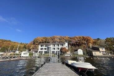 هتل Nojiri Lake Resort