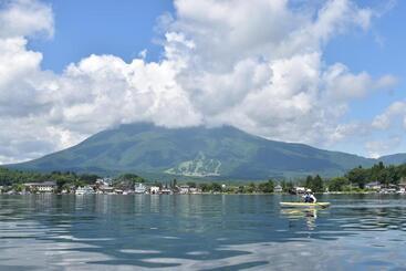 هتل Nojiri Lake Resort