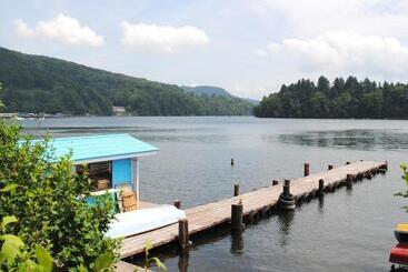 هتل Nojiri Lake Resort