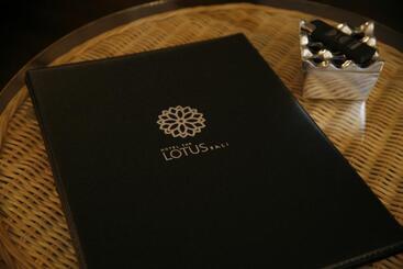 هتل The Lotus Bali