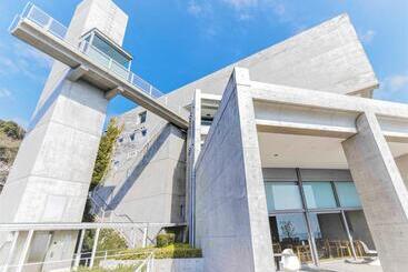 هتل Toto Seawind Awaji