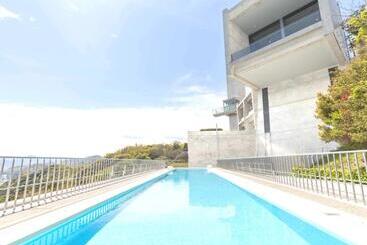 هتل Toto Seawind Awaji