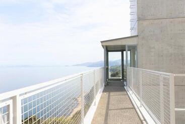 هتل Toto Seawind Awaji