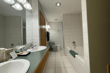 مُتل Best Maple Inn  Drayton Valley