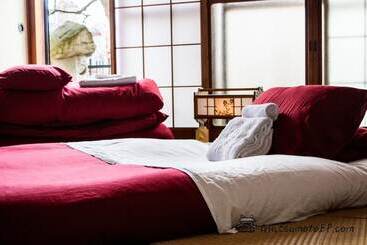 هاستل Matsumoto Back Packers