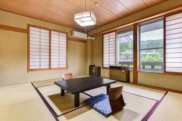 Annex Fujiya Ryokan