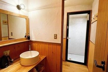 تختخواب و صبحانه Hakuba Pension & Log Hotel Meteor