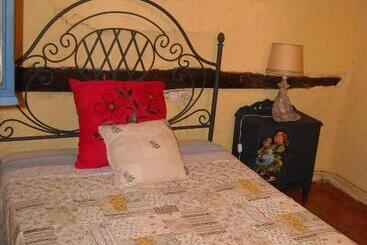 تختخواب و صبحانه La Quinta Del Abuelo Félix