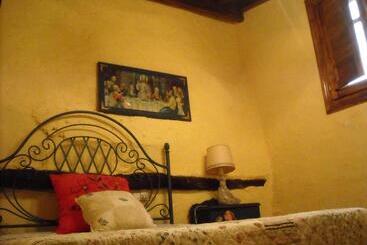 تختخواب و صبحانه La Quinta Del Abuelo Félix