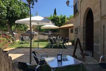 Crux Albergue