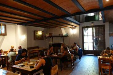 Crux Albergue