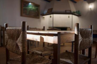Crux Albergue